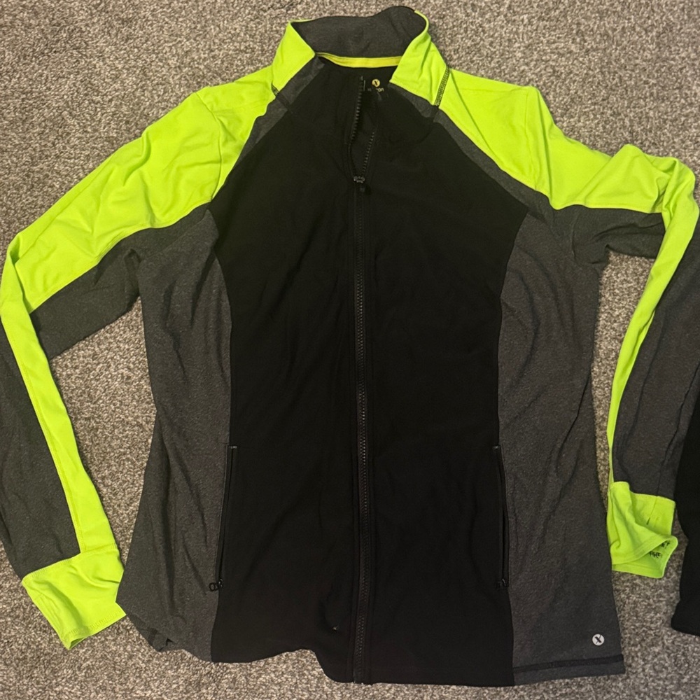 Xersion Women's Black and Neon Yellow Utility Jacket